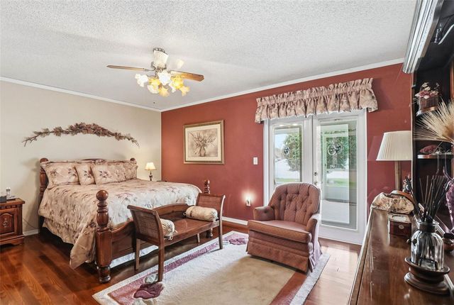 9727 FOX CHAPEL ROAD, Tampa, FL 33647