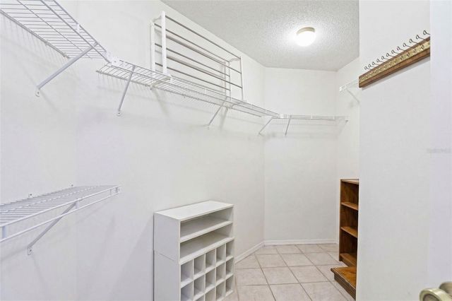 9727 FOX CHAPEL ROAD, Tampa, FL 33647