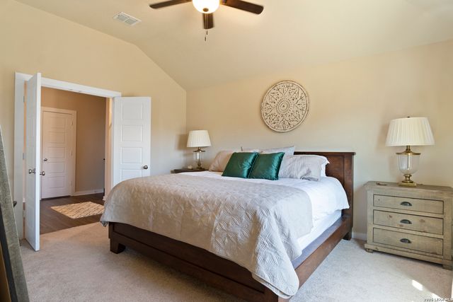 6830 Diamond, San Antonio, TX 78242