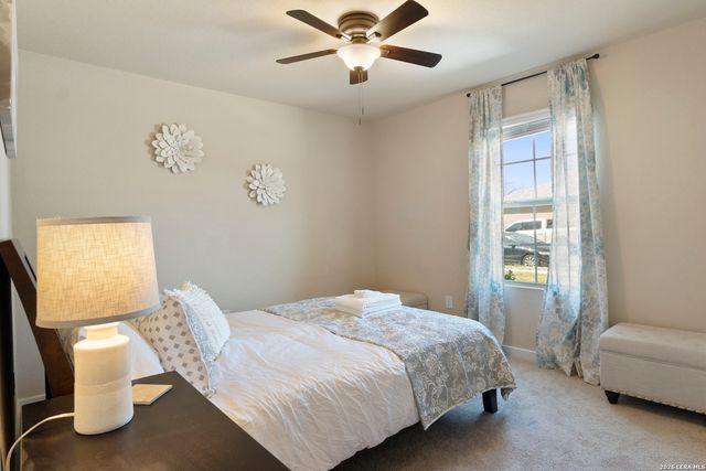 6830 Diamond, San Antonio, TX 78242