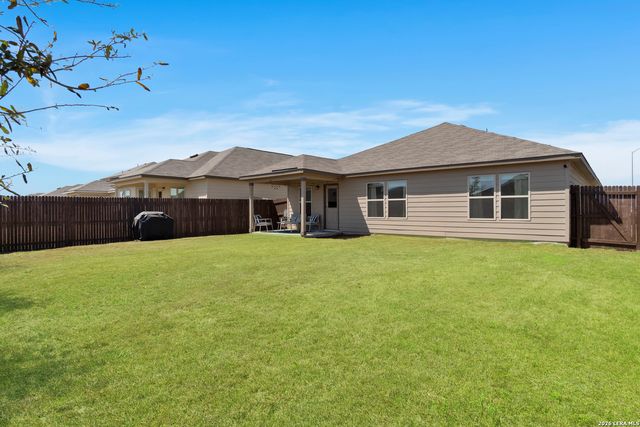 6830 Diamond, San Antonio, TX 78242