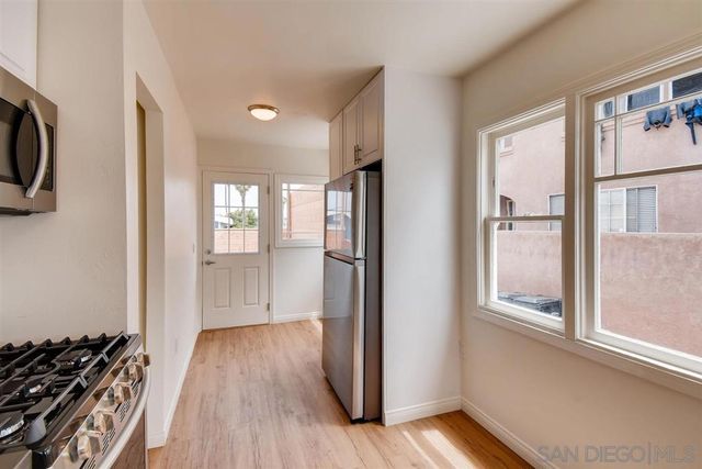 4764 W Point Loma Blvd W, San Diego, CA 92107
