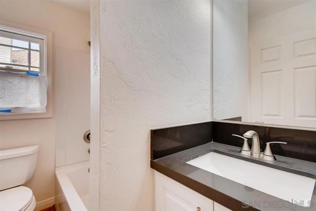 4764 W Point Loma Blvd W, San Diego, CA 92107
