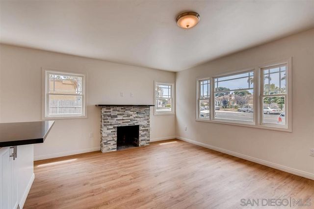 4764 W Point Loma Blvd W, San Diego, CA 92107