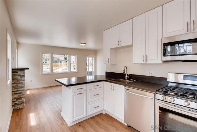 4764 W Point Loma Blvd W, San Diego, CA 92107