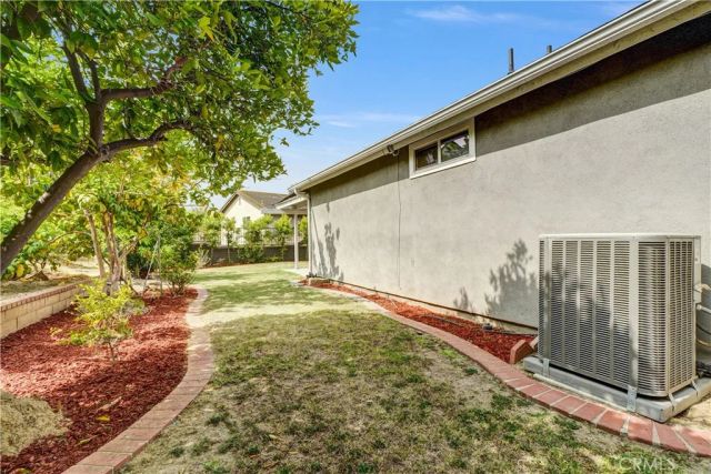 2730 Hartford, Fullerton, CA 92835