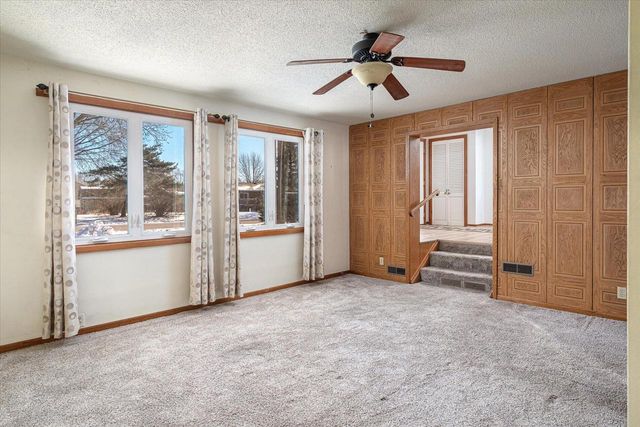 N6213 Fox STREET, Onalaska, WI 54650