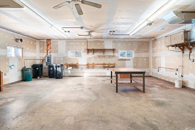 N6213 Fox STREET, Onalaska, WI 54650