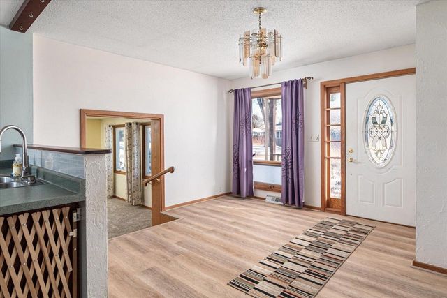 N6213 Fox STREET, Onalaska, WI 54650