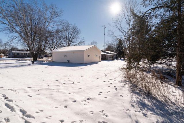 N6213 Fox STREET, Onalaska, WI 54650
