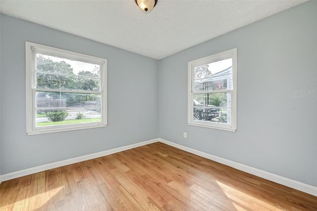 7946 Jutland Road, Houston, TX 77033