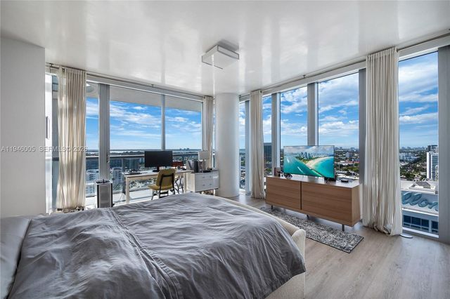 6799 Collins Ave LPH01 & LPH02, Miami Beach, FL 33141