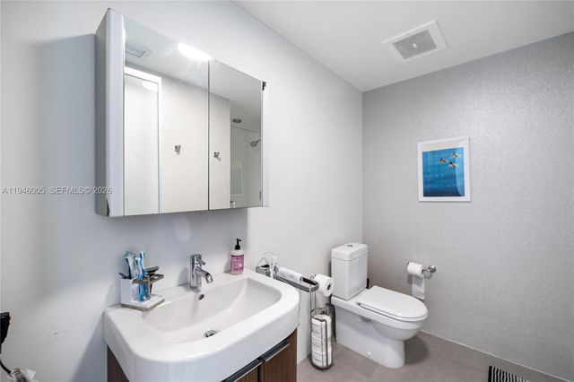 6799 Collins Ave LPH01 & LPH02, Miami Beach, FL 33141