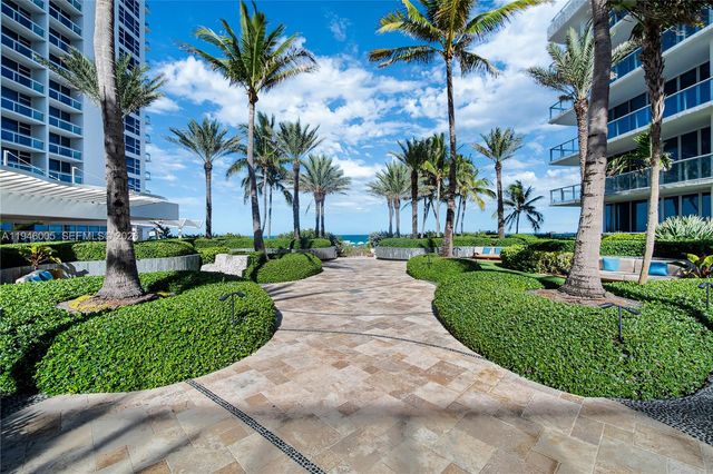 6799 Collins Ave LPH01 & LPH02, Miami Beach, FL 33141