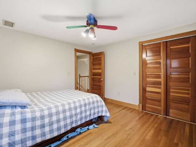 45 Campmeeting Rd, Topsfield, MA 01983