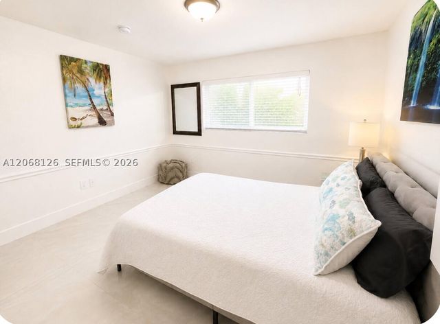 11351 SW 26th St, Miami, FL 33165