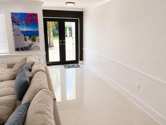 11351 SW 26th St, Miami, FL 33165