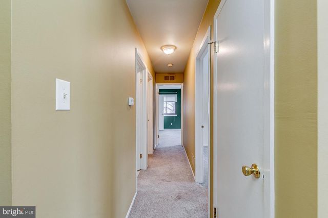 716 WOODHOLLOW DR, Marlton, NJ 08053