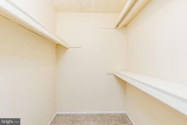 716 WOODHOLLOW DR, Marlton, NJ 08053