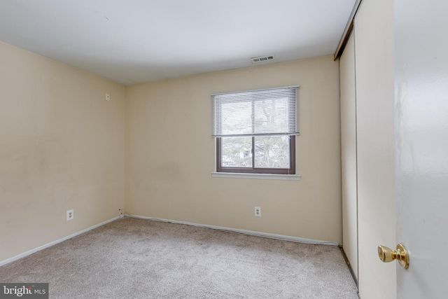 716 WOODHOLLOW DR, Marlton, NJ 08053