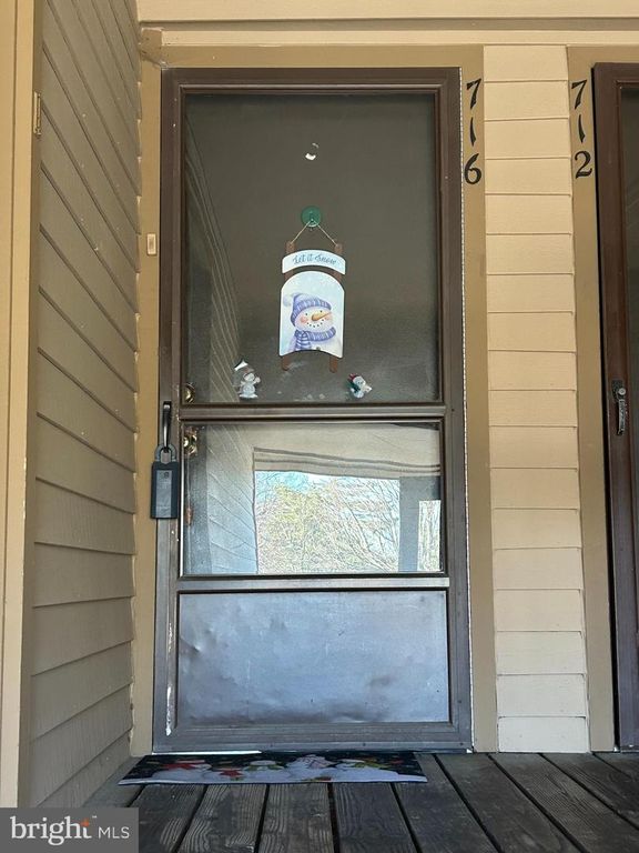 716 WOODHOLLOW DR, Marlton, NJ 08053