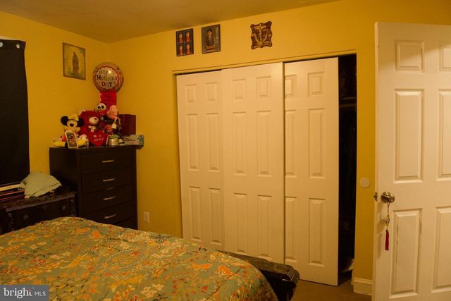 5702 LANDOVER RD, Hyattsville, MD 20784