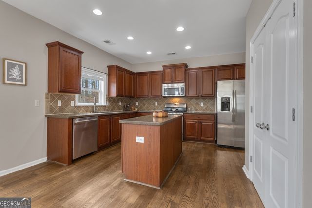 35 Paddle Boat Cove, Senoia, GA 30276