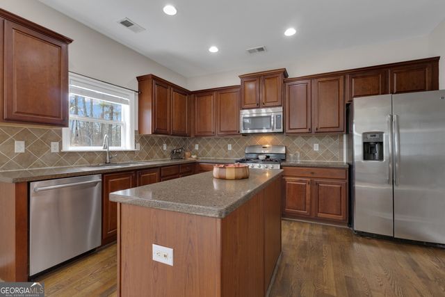 35 Paddle Boat Cove, Senoia, GA 30276