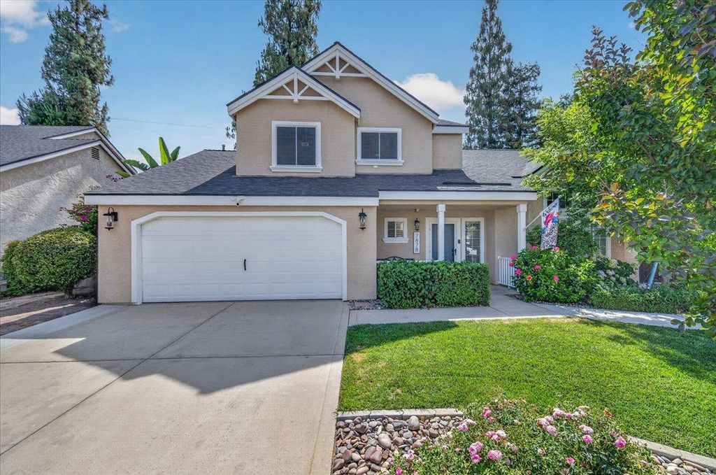 Image 1 of property listing at 7878 N Meridian Avenue, Fresno, CA 93720