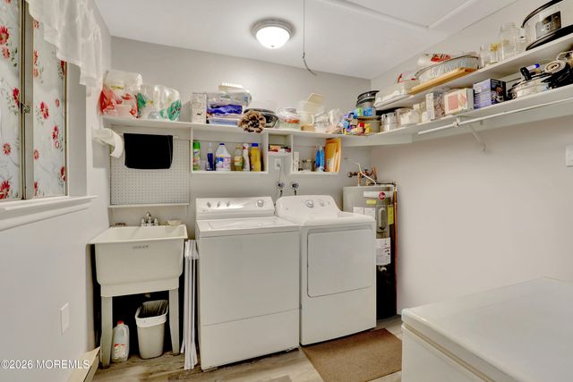 1 Salem Drive B, Whiting, NJ 08759