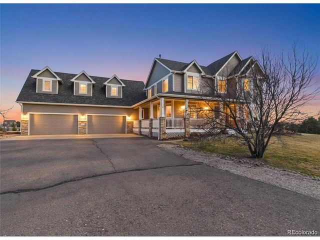 970 Inyokern Ct, Watkins, CO 80137