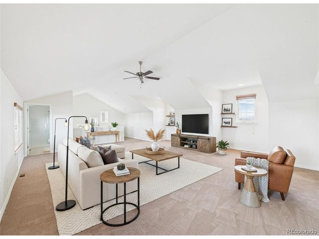 970 Inyokern Ct, Watkins, CO 80137