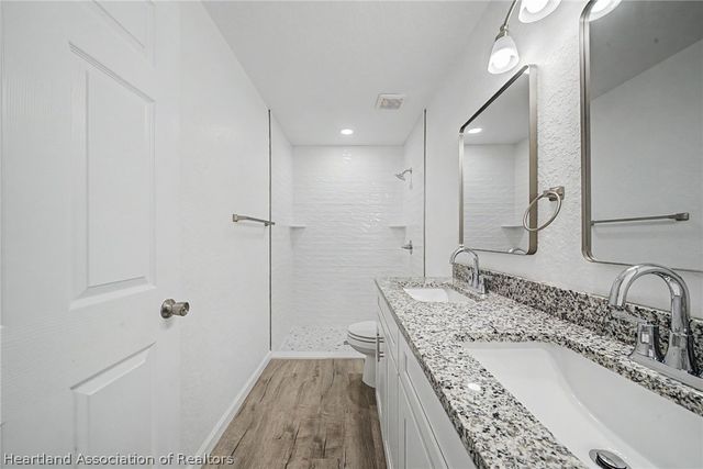 2721 W Exeter Road, Avon Park, FL 33825