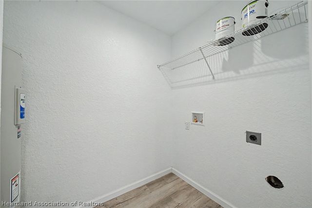 2721 W Exeter Road, Avon Park, FL 33825