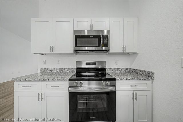 2721 W Exeter Road, Avon Park, FL 33825