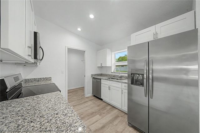 2721 W Exeter Road, Avon Park, FL 33825