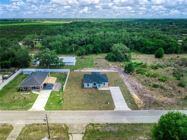 2721 W Exeter Road, Avon Park, FL 33825