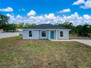 2721 W Exeter Road, Avon Park, FL 33825