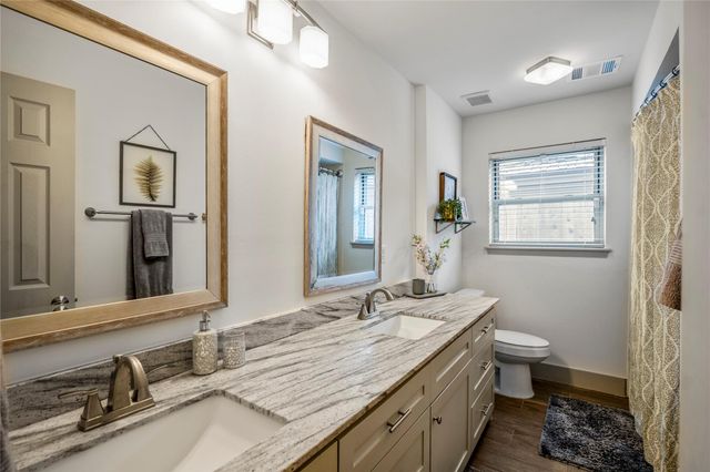 1911 Stebbins Drive, Houston, TX 77043