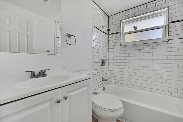 4841 MANOR DRIVE, New Port Richey, FL 34652