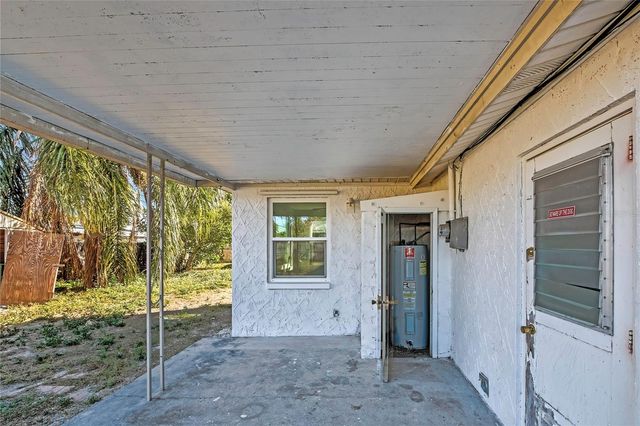 4841 MANOR DRIVE, New Port Richey, FL 34652