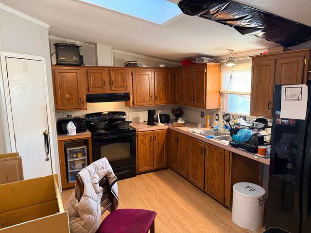 9 McCusker Place, Claremont, NH 03743