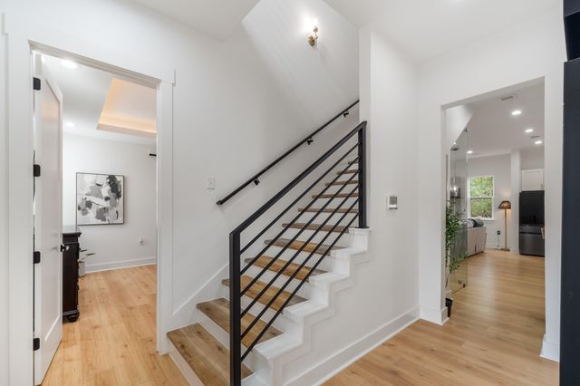 587 W Keanahalululu LN, Bastrop, TX 78602