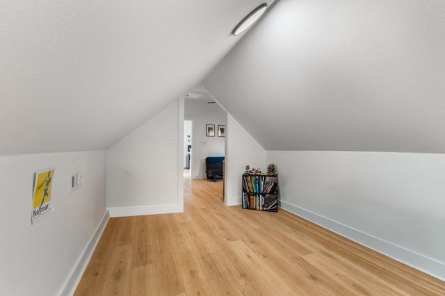 587 W Keanahalululu LN, Bastrop, TX 78602