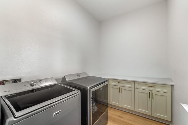 587 W Keanahalululu LN, Bastrop, TX 78602
