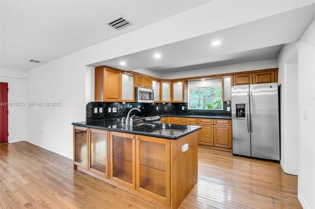 4416 SW 14th St, Miami, FL 33134