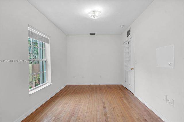 4416 SW 14th St, Miami, FL 33134