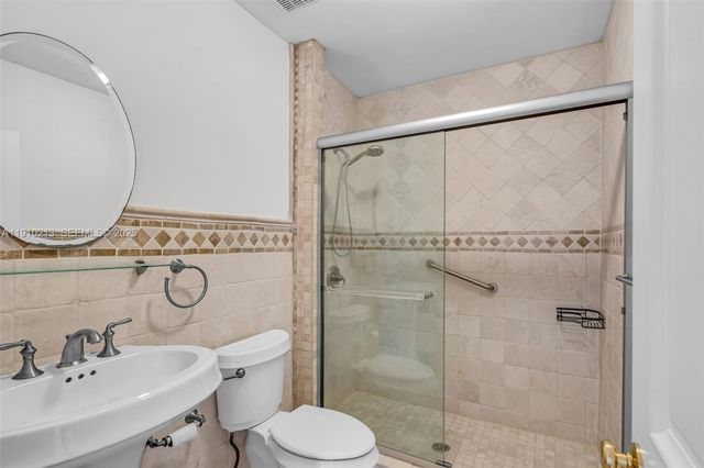 4416 SW 14th St, Miami, FL 33134