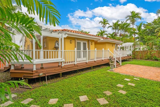 4416 SW 14th St, Miami, FL 33134