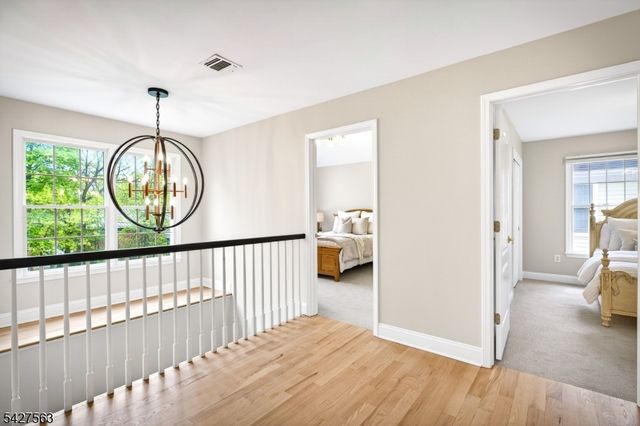 506 Codding Rd, Westfield Town, NJ 07090